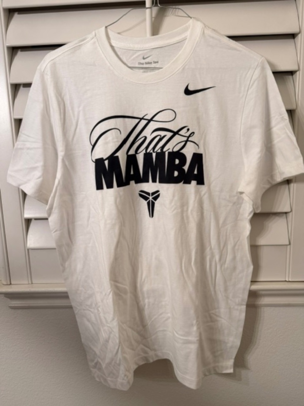 Nike Kobe Bryant Lakers That's Mamba T-Shirt Large Arena Giveaway